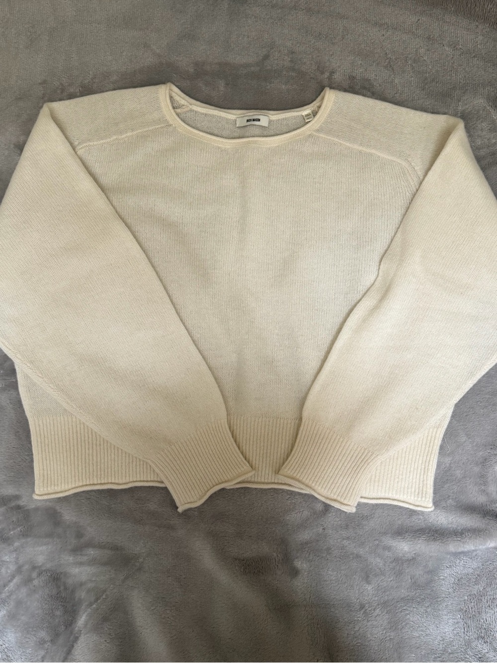 Buck Mason Whisperweight Cashmere Crew - Picture 1 of 2